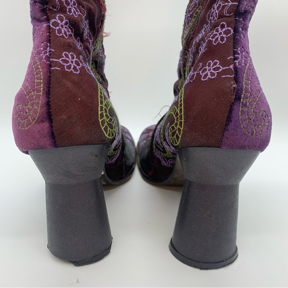 COPY - VINTAGE Boho Floral Embroidered Velvet Heeled Midi Boot By Kenneth Cole … - Picture 8 of 15
